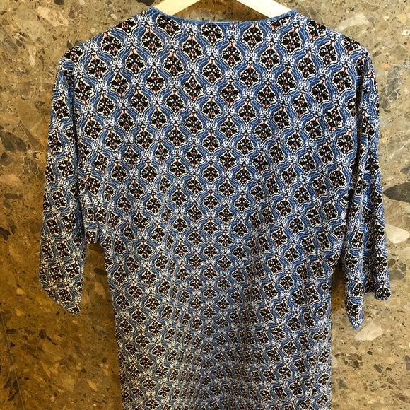 EUC Open Front Light Sweater - Picture 6 of 8